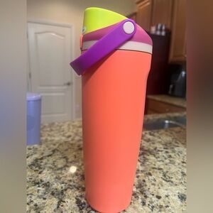 Owala Special Edition Free Sip Sway 30oz- Neon Nectar